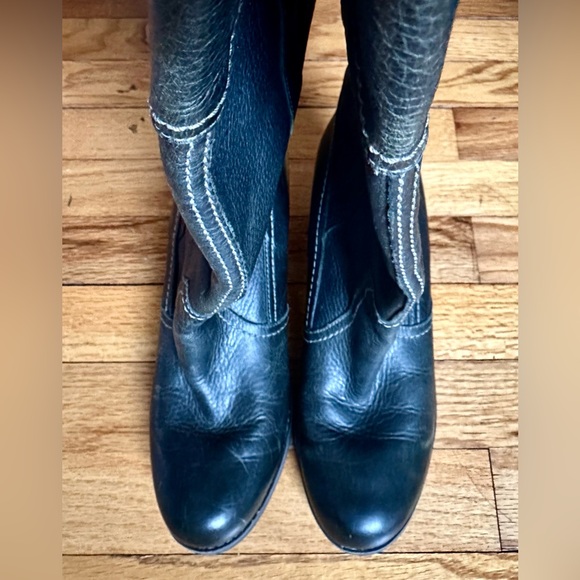 8.5 Timberland Rudston Earthkeepers Genuine Leather, Waterproof, Heeled Boot - Picture 4 of 8